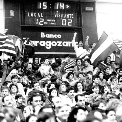 Primer partido en el Pabellón del Parque