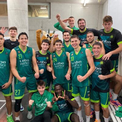 Doble victoria del Lobe Huesca la Magia (81-67) y el Peñas B (77-81).