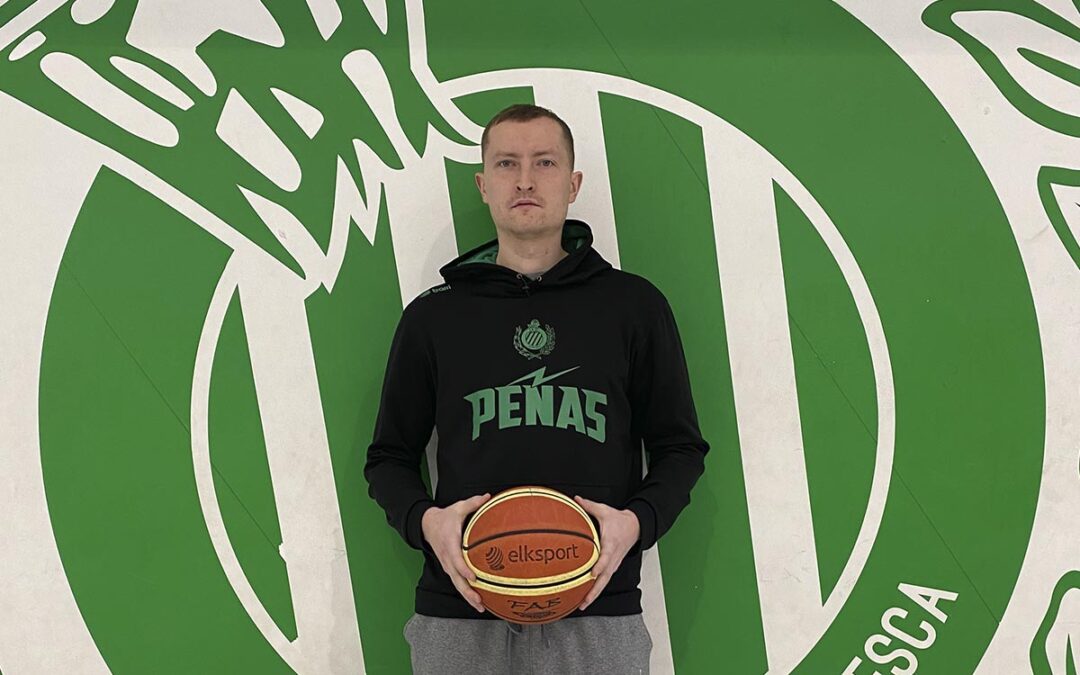 Tadas Kararinas se incorpora a la disciplina del Lobe Huesca la Magia