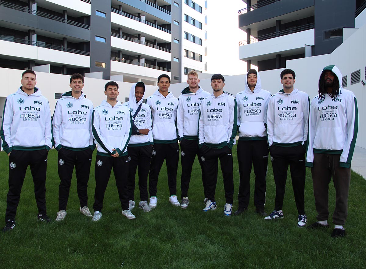 lobe-huesca-la-magia-visita-sede-lobe-en-zaragoza-03