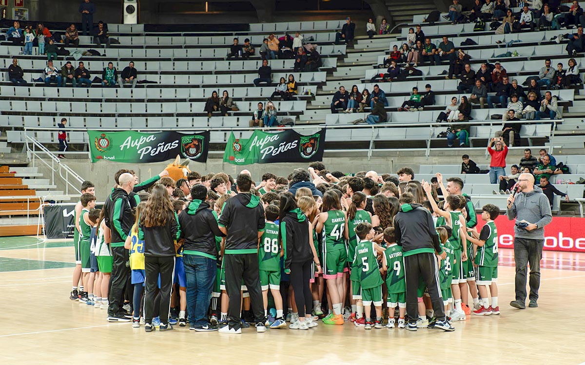 presentacion-cantera-club-baloncesto-peñas-huesca-baloncesto-base-2025-26